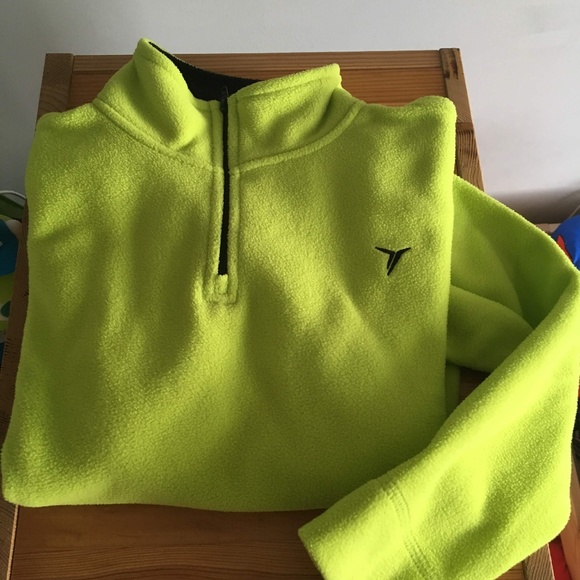 Old Navy fleece Sweater -Go-Warm Micro Performance - Picture 1 of 2